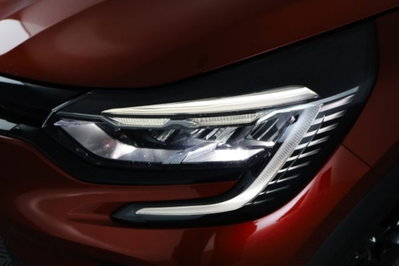 Renault Captur Full Hybrid E-Tech 145 CV Rive Gauche (9)