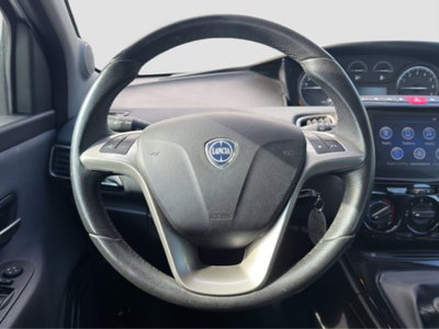 Lancia Ypsilon 1.0 FireFly 5 porte S&S Hybrid Gold Plus (13)