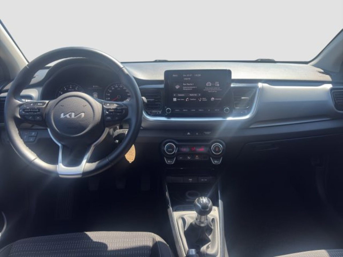 Kia Stonic 1.2 DPI Urban (11)