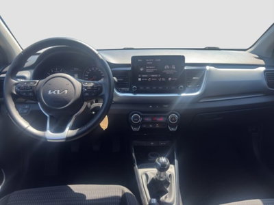 Kia Stonic 1.2 DPI Urban (11)