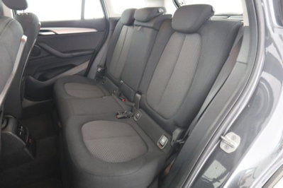 BMW X1 sDrive18d Business Advantage (3)