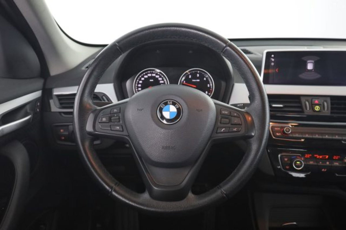 BMW X1 sDrive18d Business Advantage (5)