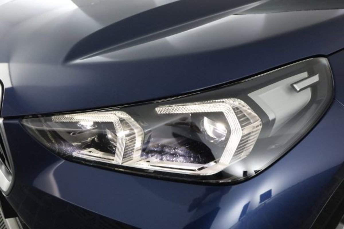 BMW X1 sDrive 18i xLine (9)