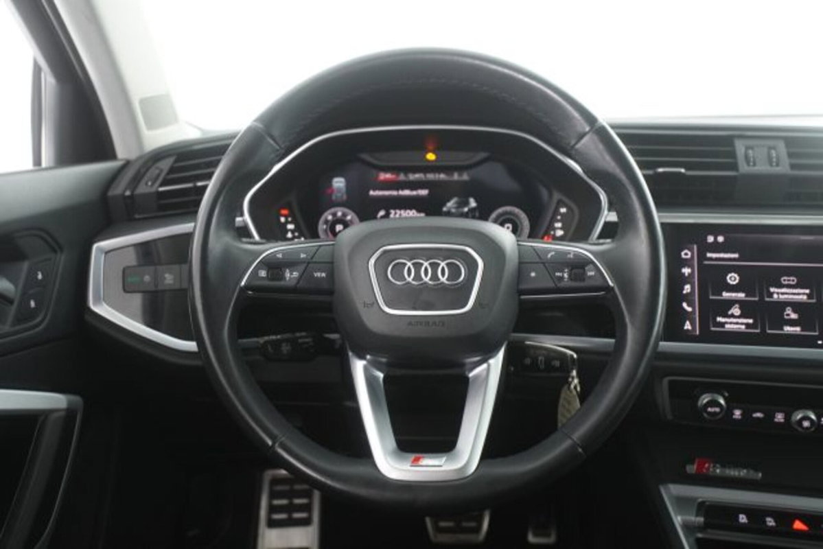 Audi Q3 Sportback 35 TDI quattro S tronic S line edition (4)