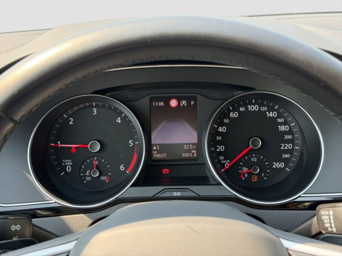 Volkswagen Passat Variant 2.0 TDI SCR EVO DSG Business (15)