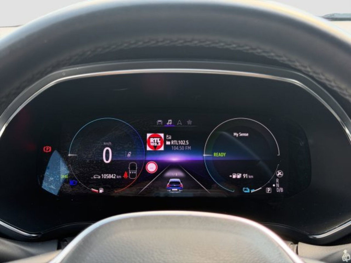 Renault Captur Plug-in Hybrid E-Tech 160 CV Intens (15)