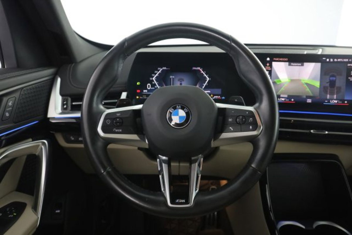 BMW X1 sDrive 18d Msport (5)