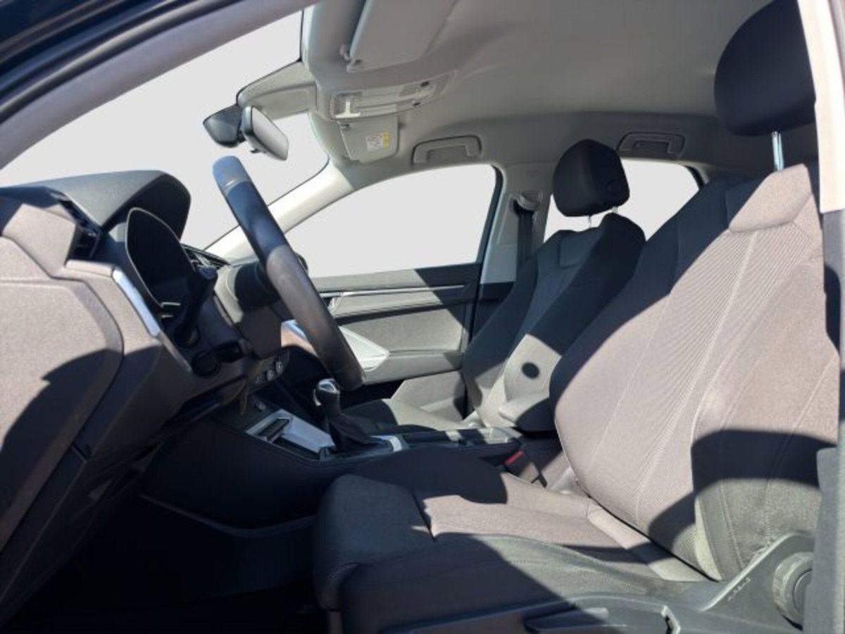 Audi Q3 Sportback 35 TFSI S line edition (9)