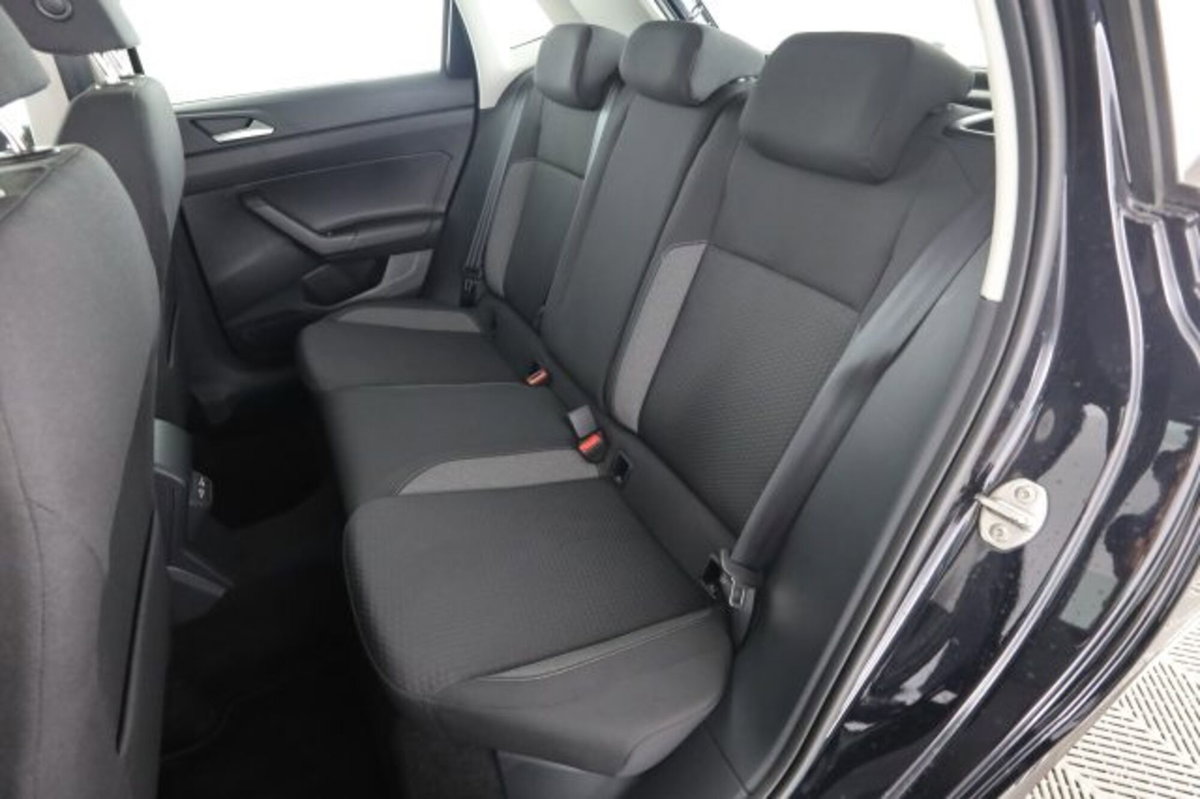 Volkswagen Polo 1.0 Life 80cv (3)