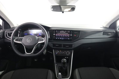 Volkswagen Polo 1.0 Life 80cv (4)