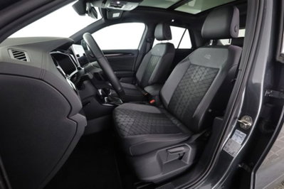 Volkswagen T-Roc 2.0 tdi R-Line 4motion 150cv dsg (2)