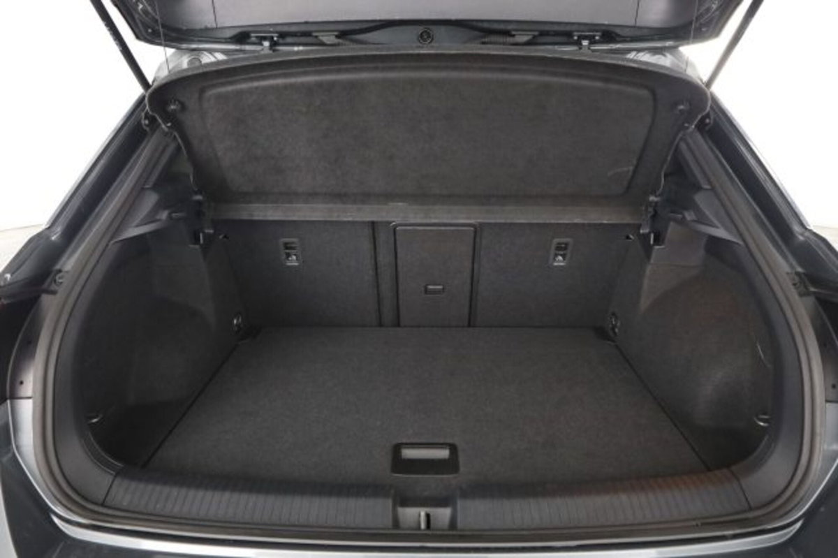 Volkswagen T-Roc 2.0 tdi R-Line 4motion 150cv dsg (6)