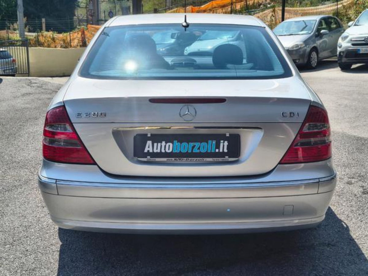 Mercedes-Benz Classe E 280 CDI V6 cat Avantgarde (6)