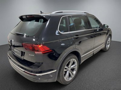 Volkswagen Tiguan 2.0 TDI 150 CV SCR DSG 4MOTION R-Line (10)