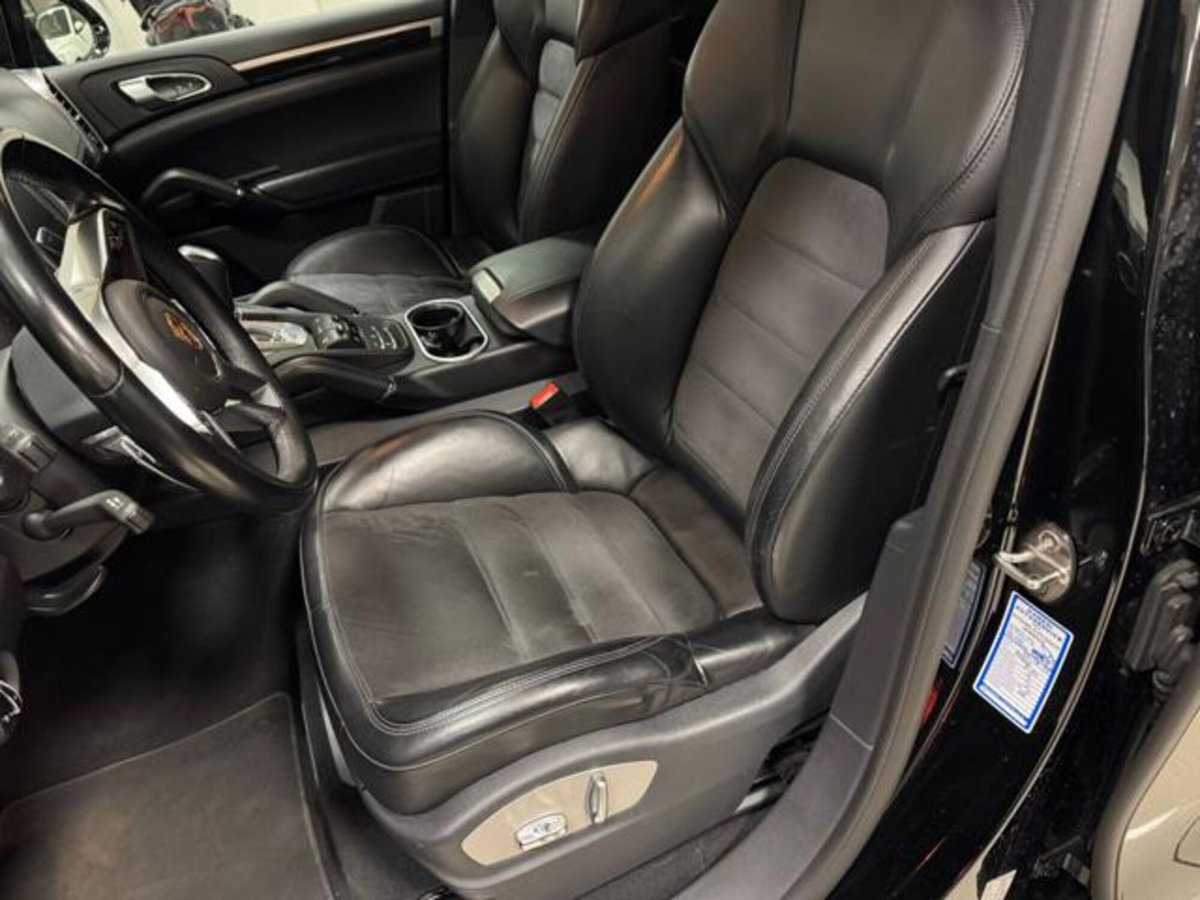 Porsche Cayenne 3.0 Diesel Platinum Edition (4)