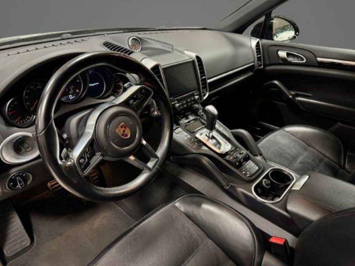 Porsche Cayenne 3.0 Diesel Platinum Edition (5)