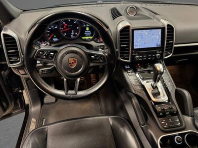 Porsche Cayenne 3.0 Diesel Platinum Edition (6)