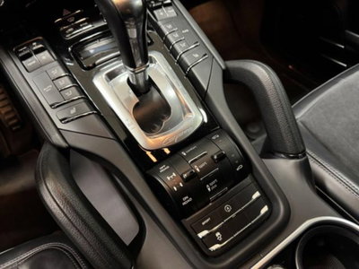 Porsche Cayenne 3.0 Diesel Platinum Edition (7)