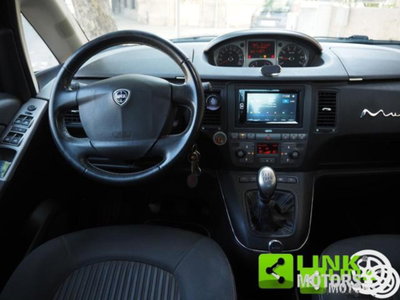 Lancia Musa 1.4 16V EURO 5 Oro Plus (10)