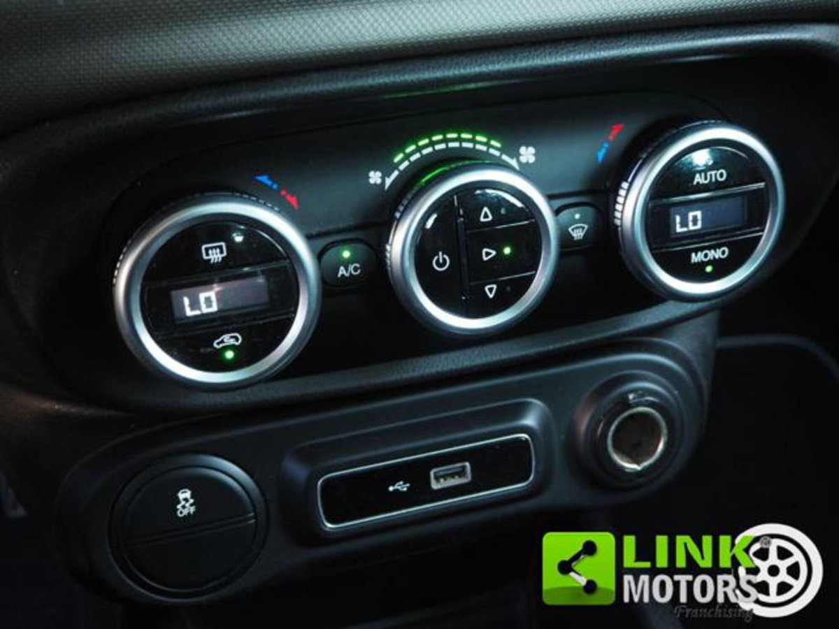 Fiat 500L 1.6 Multijet 120 CV Lounge (14)