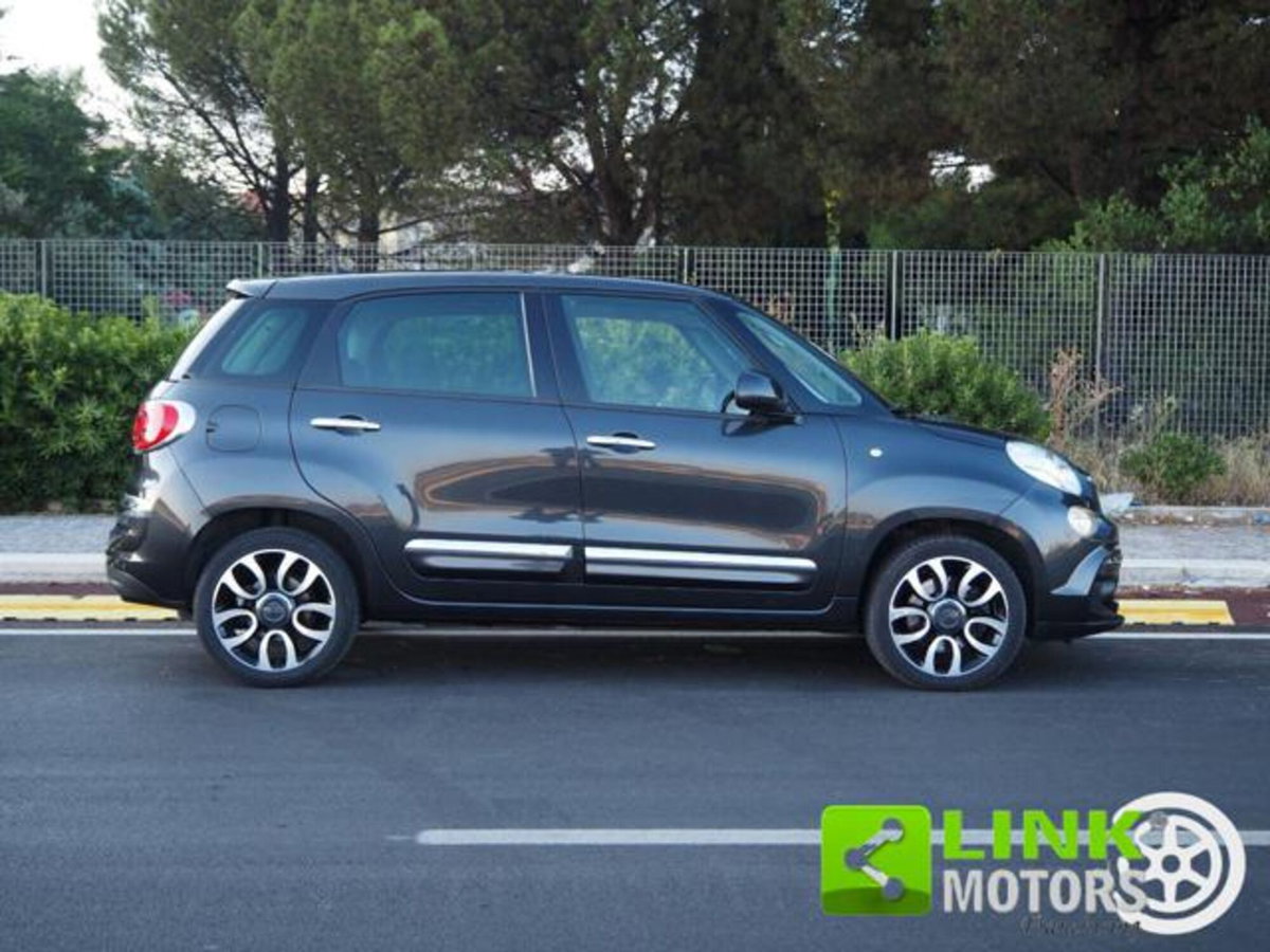 Fiat 500L 1.6 Multijet 120 CV Lounge (18)