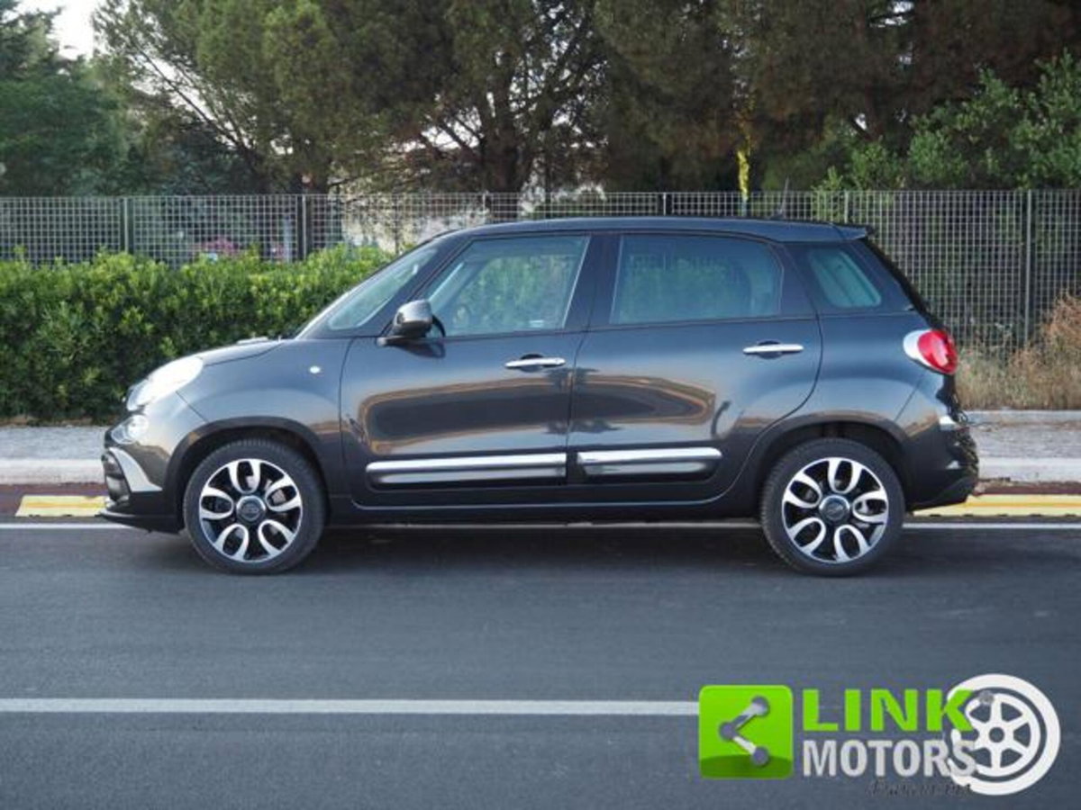 Fiat 500L 1.6 Multijet 120 CV Lounge (3)