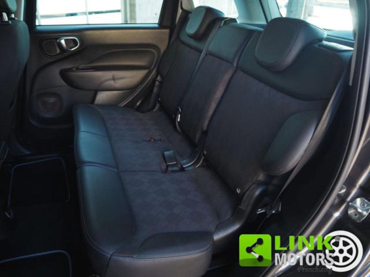 Fiat 500L 1.6 Multijet 120 CV Lounge (6)