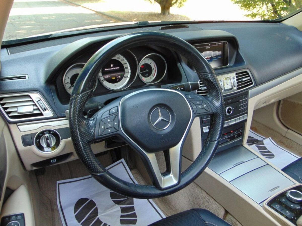 Mercedes-Benz Classe E Cabrio 220 BlueTEC Cabrio Sport (19)