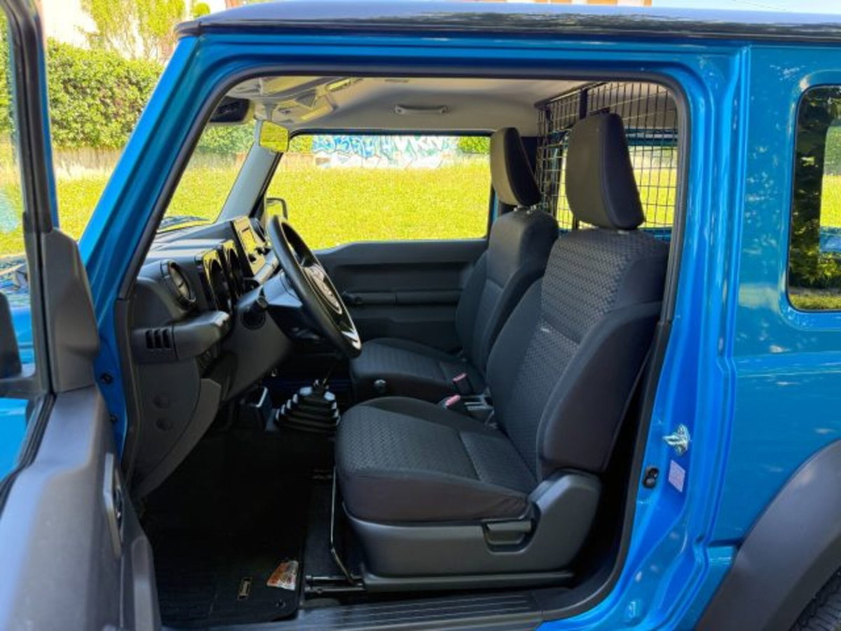 Suzuki Jimny 1.5 5MT Easy PRO (N1) (7)