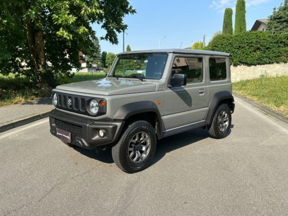 Suzuki Jimny 1.5 4AT Top (13)