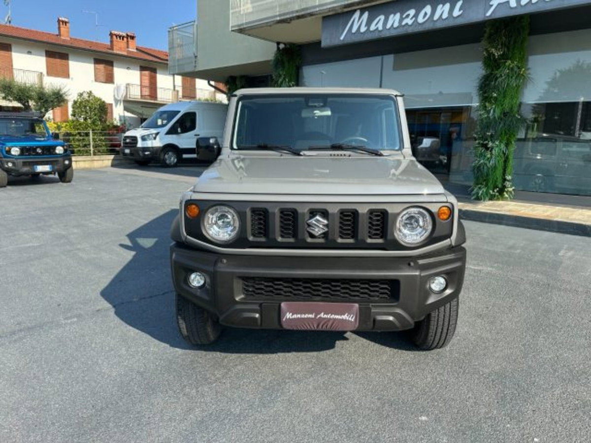 Suzuki Jimny 1.5 4AT Top (2)
