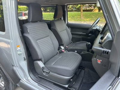 Suzuki Jimny 1.5 4AT Top (7)