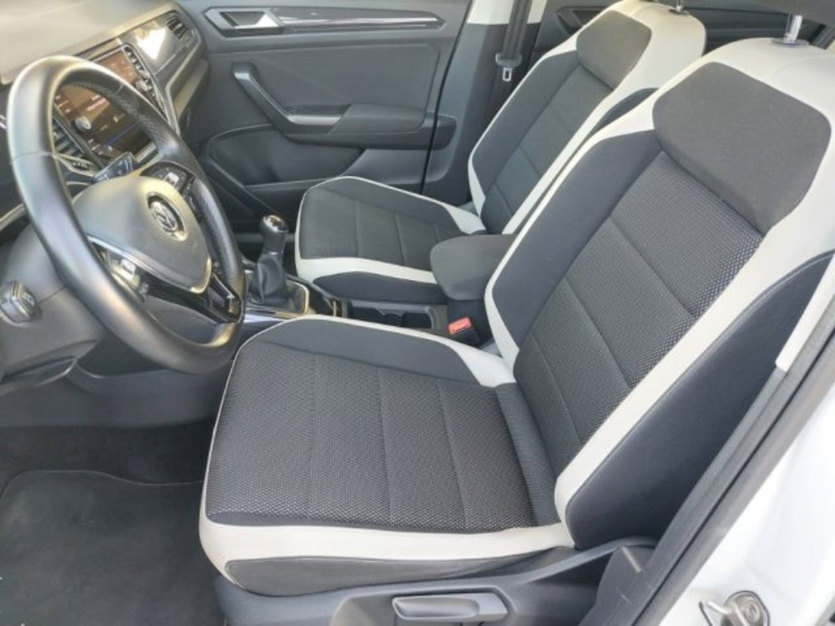 Volkswagen T-Roc 1.6 TDI SCR Advanced BlueMotion Technology (6)