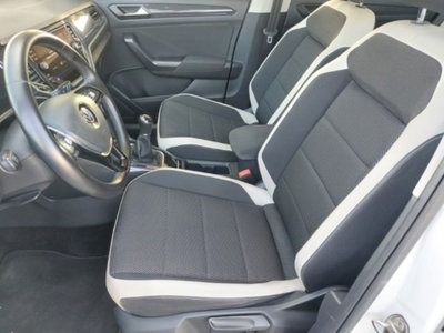 Volkswagen T-Roc 1.6 TDI SCR Advanced BlueMotion Technology (6)