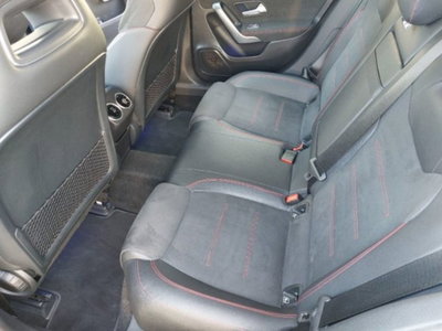 Mercedes-Benz Classe A Sedan 180 d Automatic 4p. Premium (7)