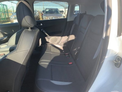 Peugeot 2008 Turbo 110 EAT6 S&S Black Matt (10)