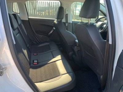 Peugeot 2008 Turbo 110 EAT6 S&S Black Matt (11)