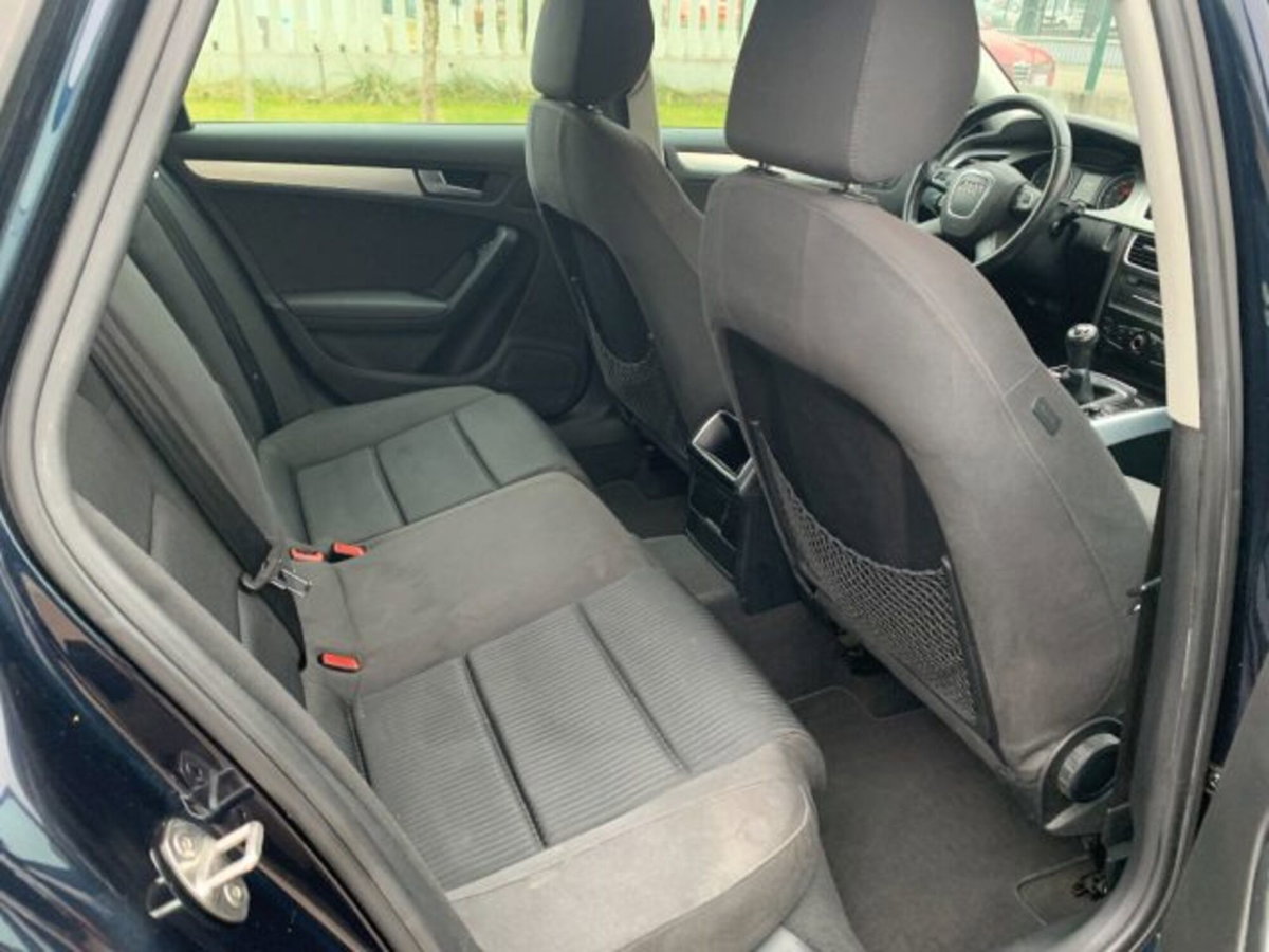 Audi A4 Avant 2.0 TDI 170CV F.AP. qu. Adv. (11)