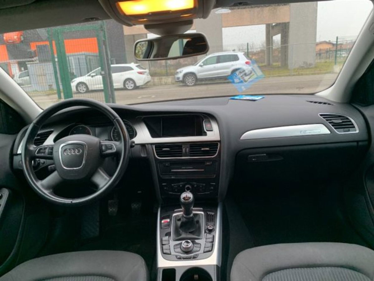 Audi A4 Avant 2.0 TDI 170CV F.AP. qu. Adv. (13)