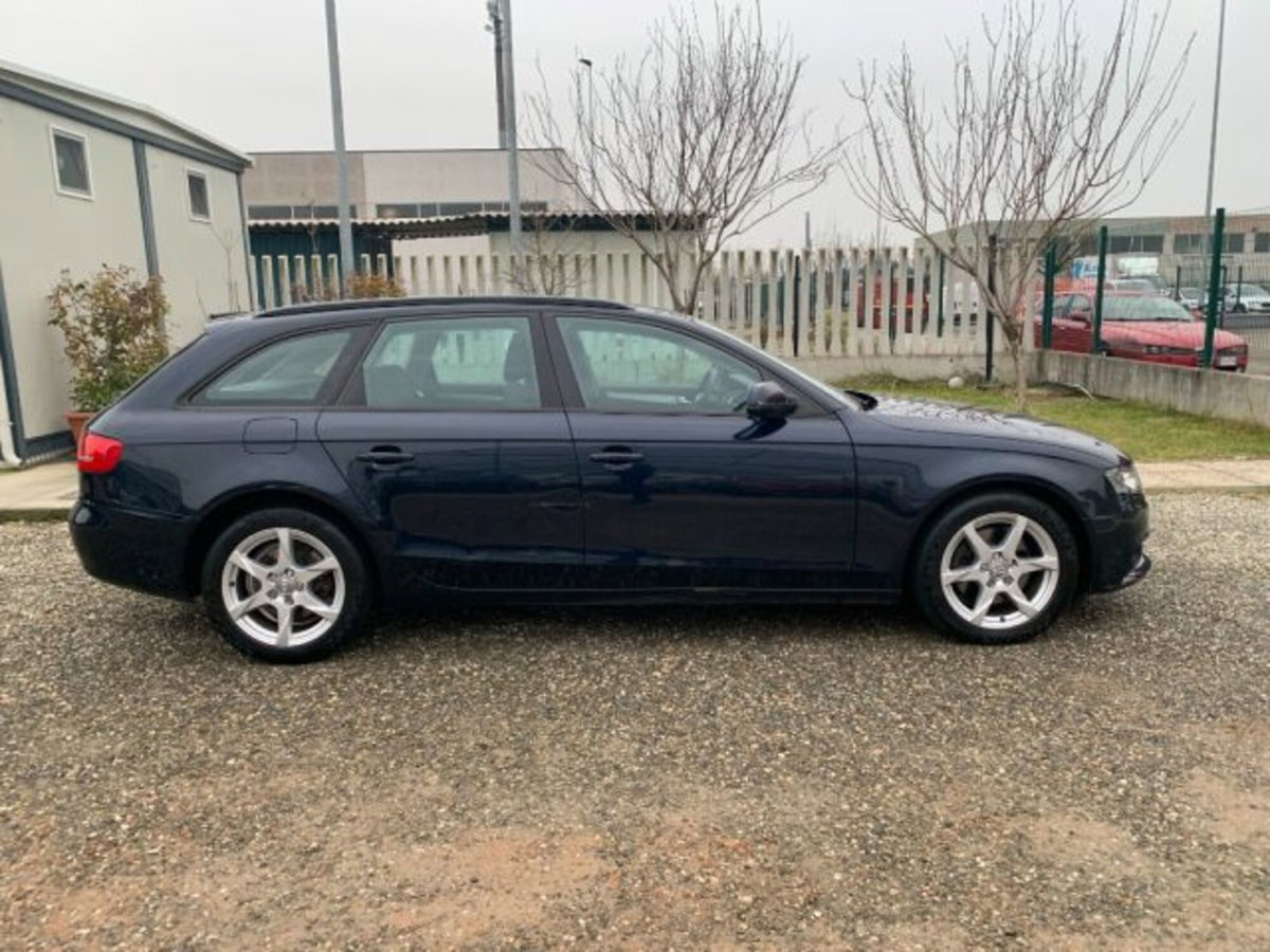Audi A4 Avant 2.0 TDI 170CV F.AP. qu. Adv. (4)