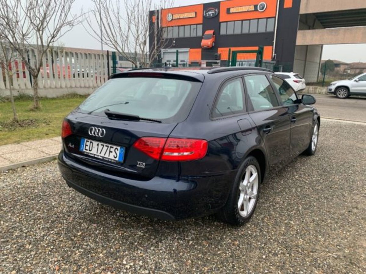 Audi A4 Avant 2.0 TDI 170CV F.AP. qu. Adv. (5)