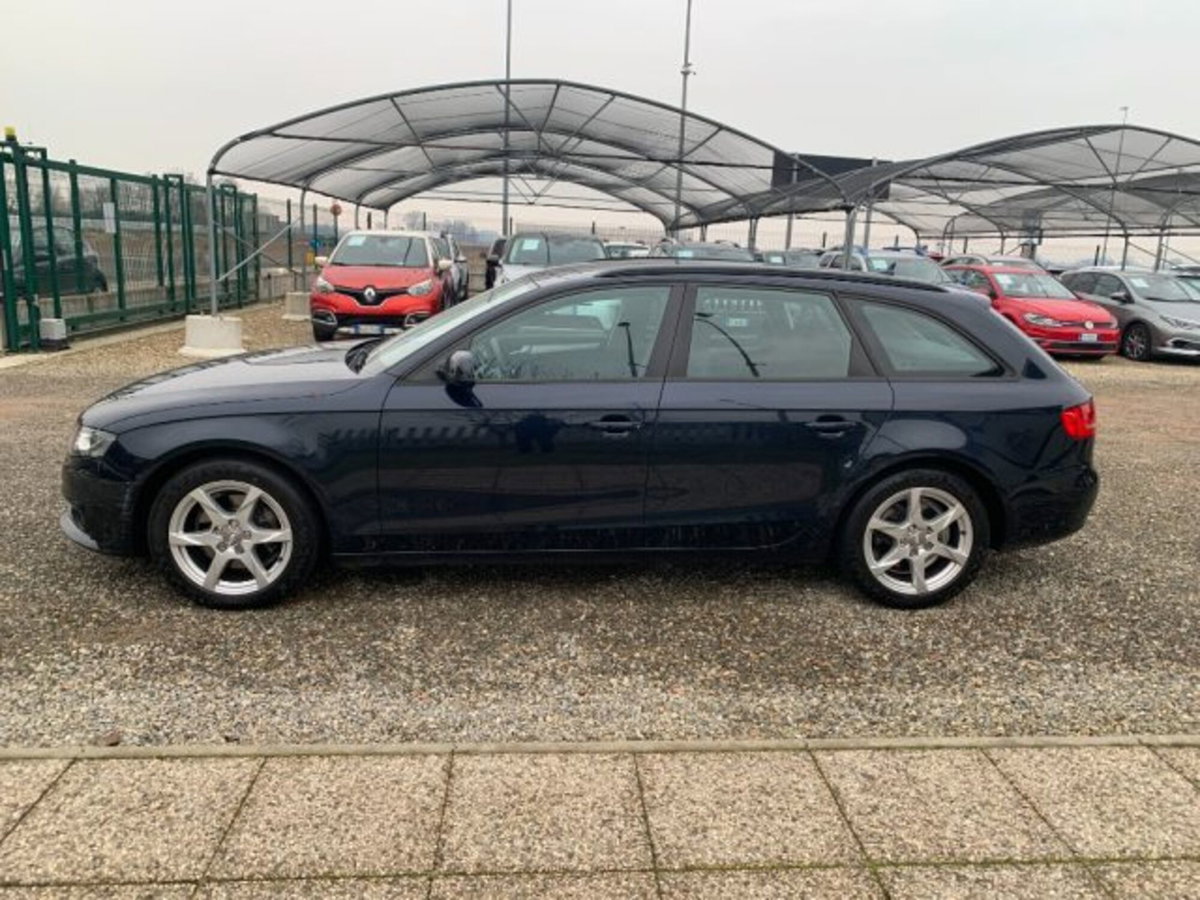 Audi A4 Avant 2.0 TDI 170CV F.AP. qu. Adv. (8)