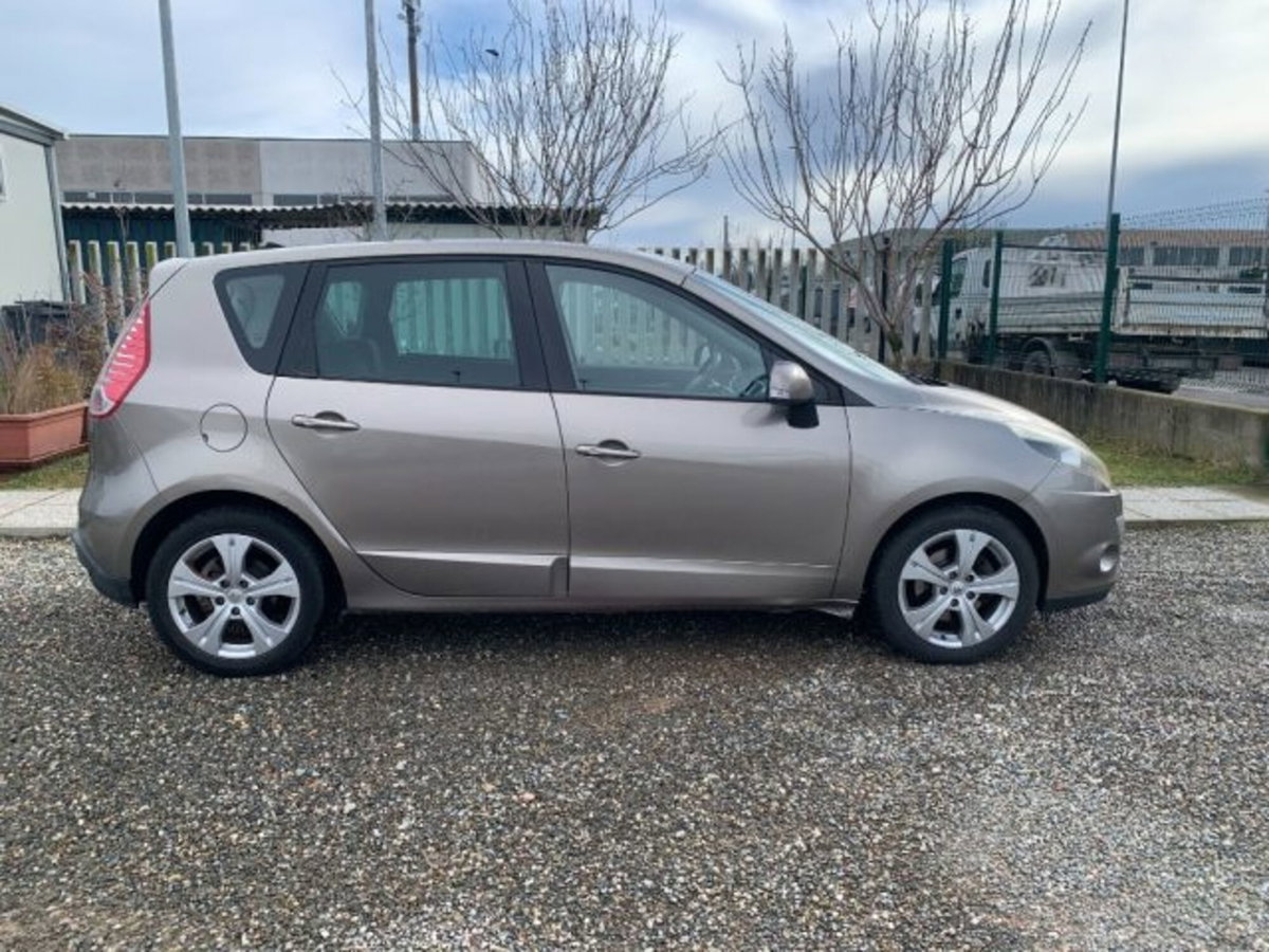 Renault Scenic E-Tech Electric 1.4 TCe Dynamique (4)