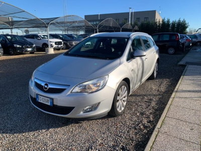 Opel Astra Station Wagon 1.6 115CV Sports Cosmo usata