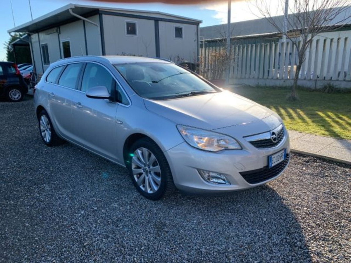 Opel Astra Station Wagon 1.6 115CV Sports Cosmo (3)