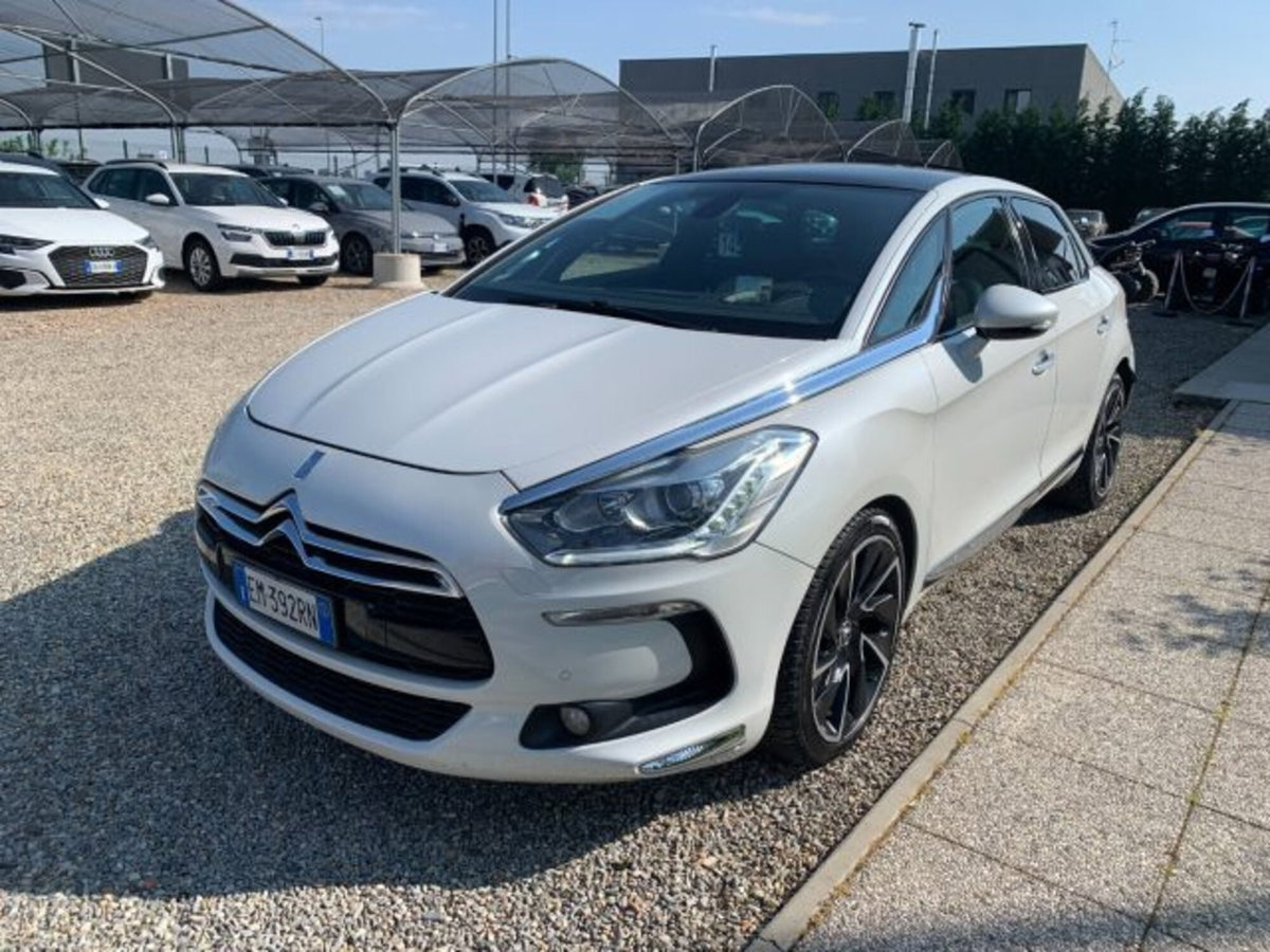 Ds DS 5 DS 5 Hybrid4 airdream Pure Pearl