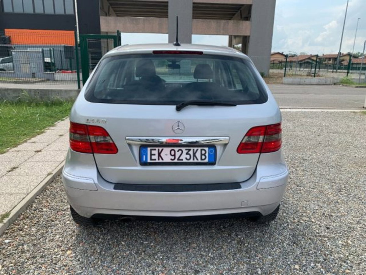 Mercedes-Benz Classe B 160 BlueEFFICIENCY Executive (6)