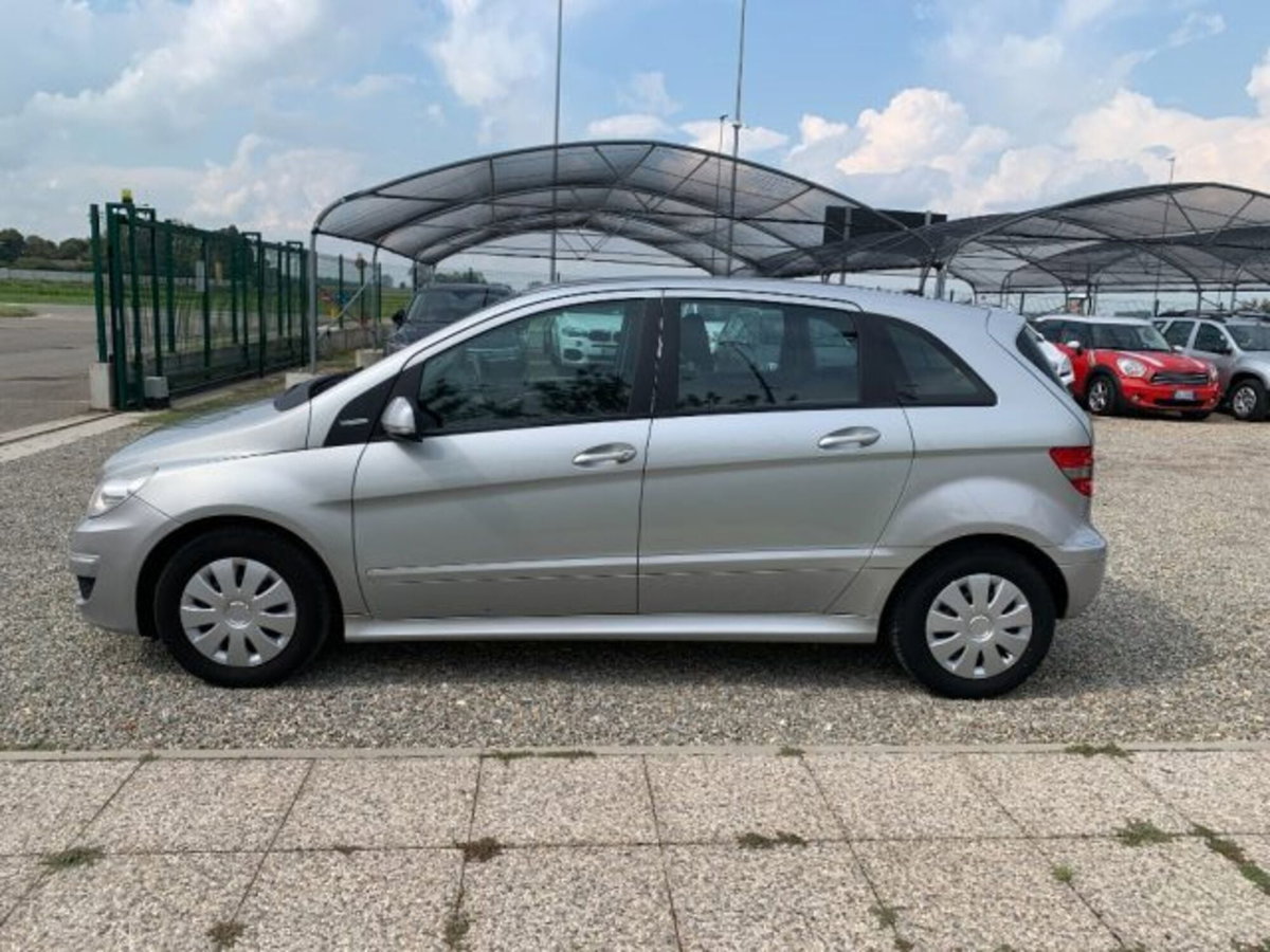 Mercedes-Benz Classe B 160 BlueEFFICIENCY Executive (8)
