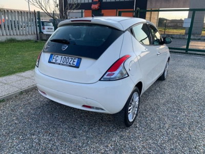 Lancia Ypsilon 1.2 69 CV 5 porte Platinum (5)