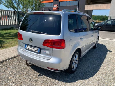 Volkswagen Touran 2.0 TDI 140 CV DSG Highline (5)